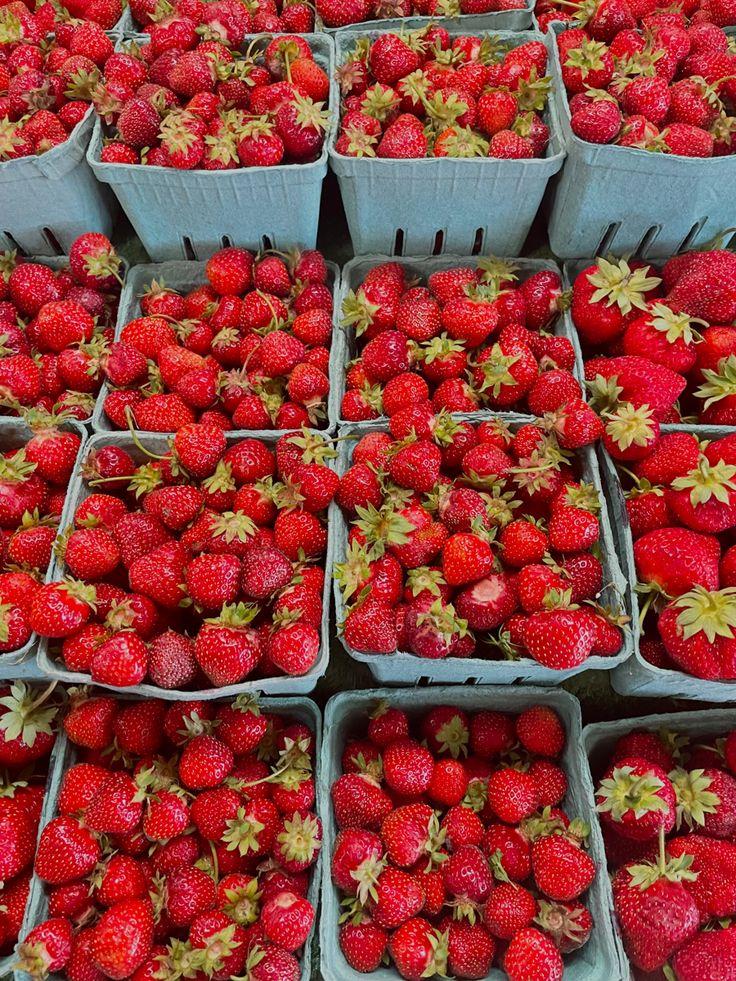 Orchard Medley: Wholesome Berry Harvest Box